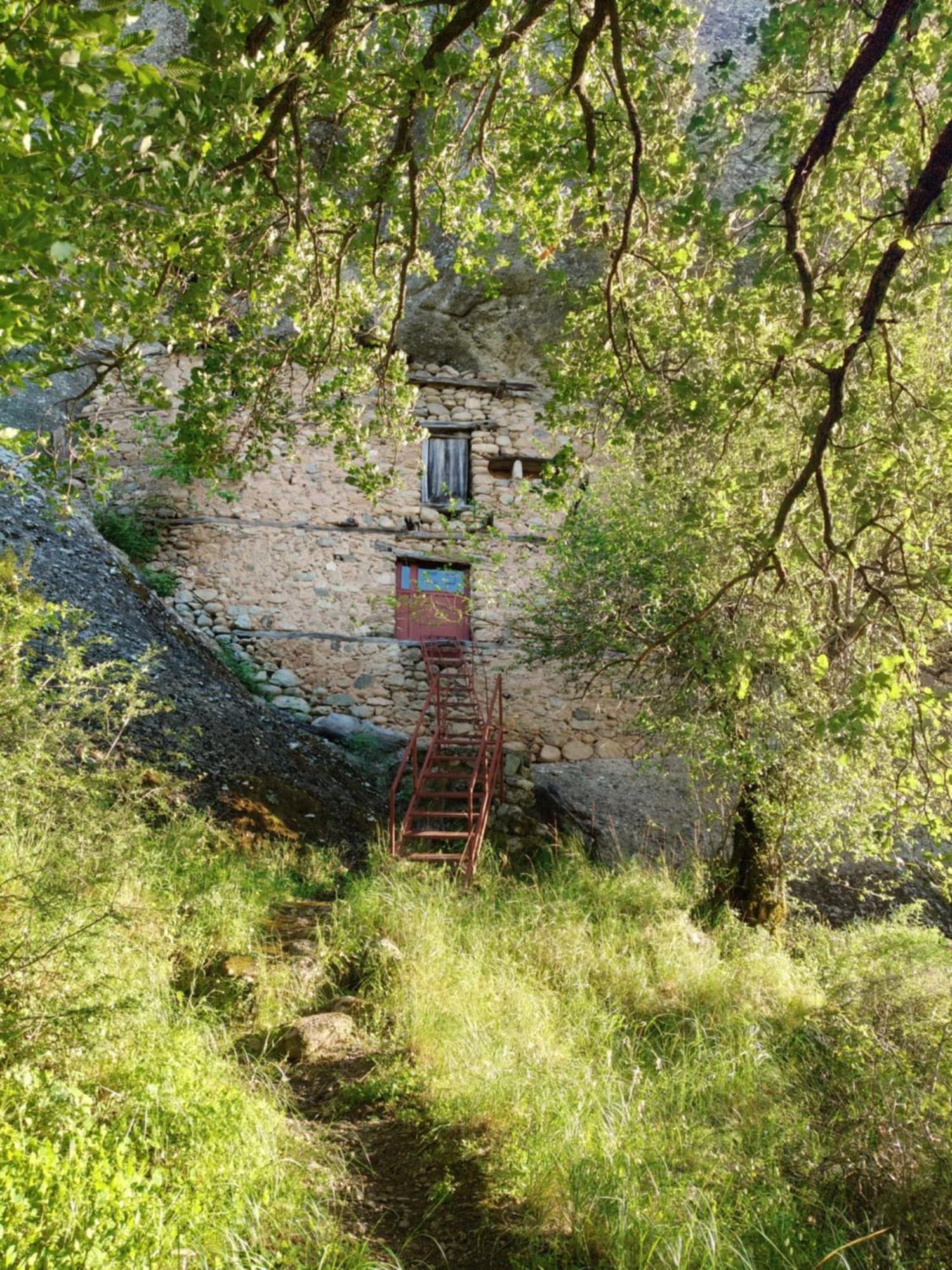 Archontiko Mesohori Meteora Hotell Kalampaka Exteriör bild